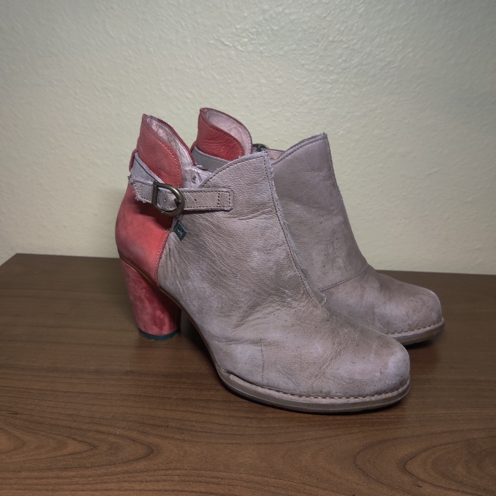 Elnaturalista women's gray red ankle boots Size US 7.5